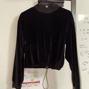 Mock Neck Crop Top (velvet)